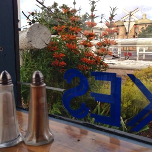 anchorage-hotel-café