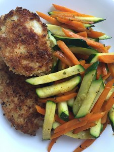 Carrot and zucchini sauté with fresh thyme, salt and pepper